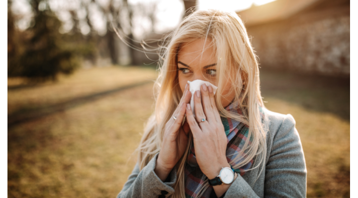Come gestire le allergie stagionali: rimedi e trattamenti per l'autunno