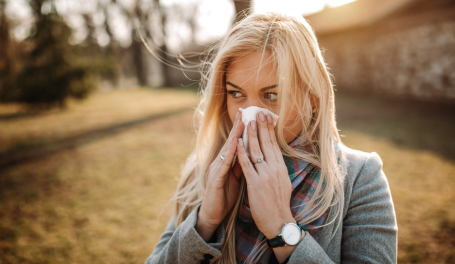 Come gestire le allergie stagionali: rimedi e trattamenti per l'autunno