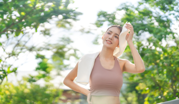 Sudorazione eccessiva: è normale? Cause e strategie